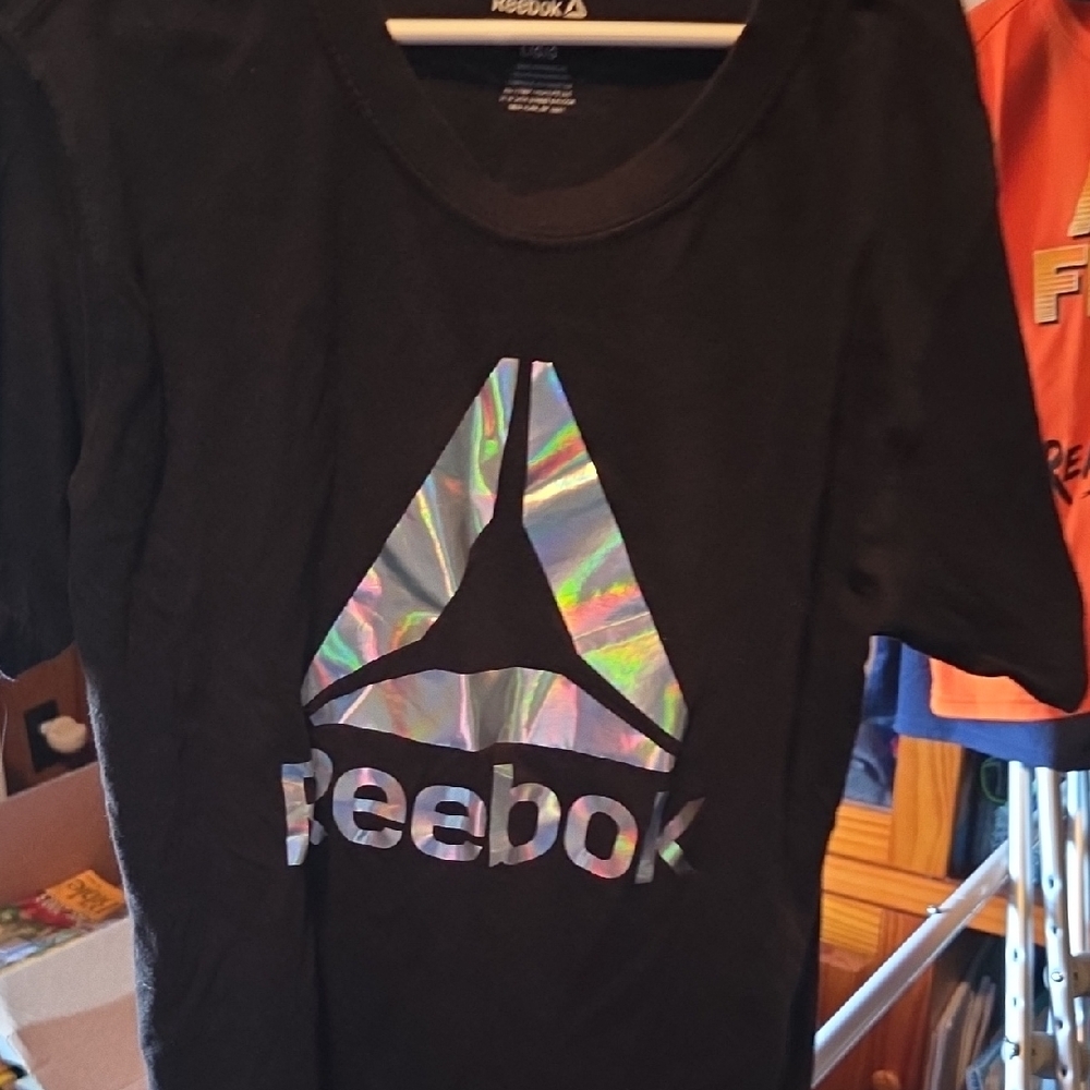 Reebok Kids Holographic Logo Black Tee